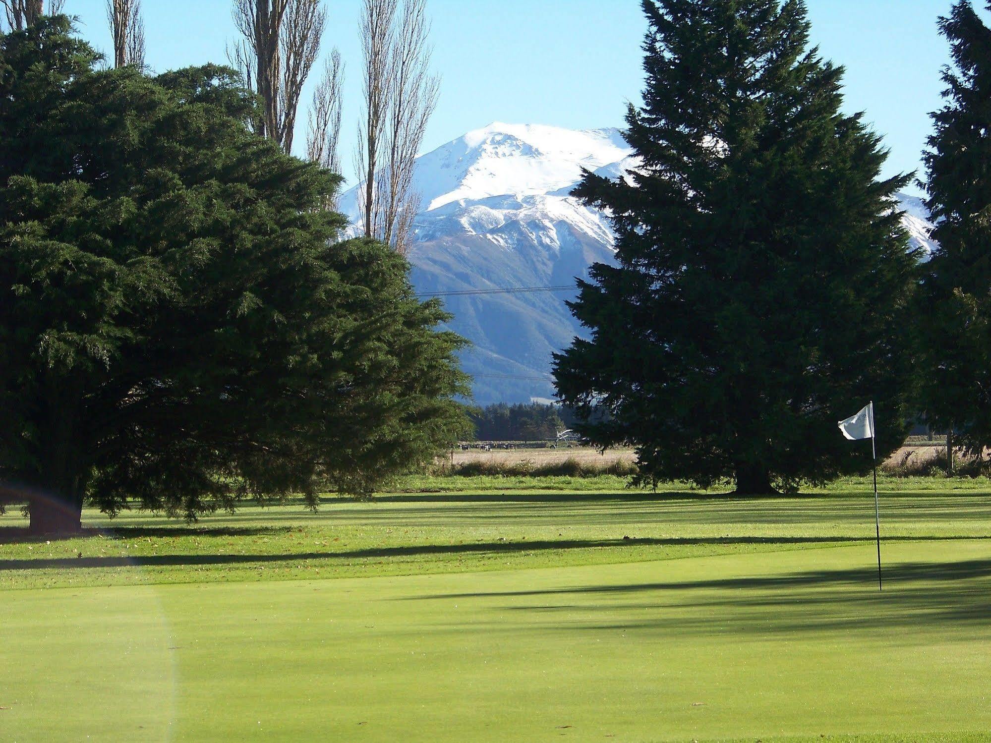 Ski Time Lodge Methven Luaran gambar